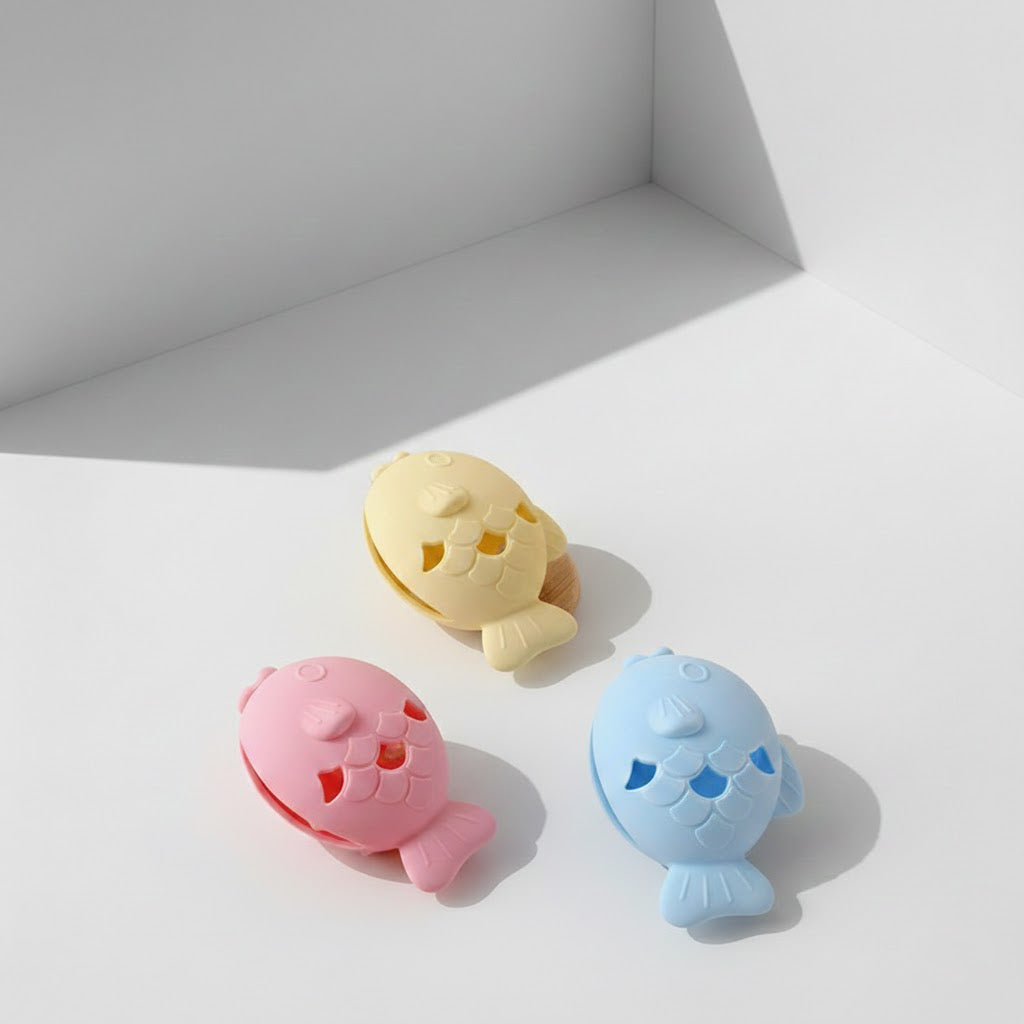 Fish-Shaped Slow Feeder